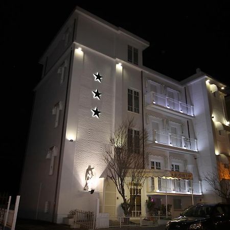 Hotel Belvedere Spiaggia ริมินี ภายนอก รูปภาพ