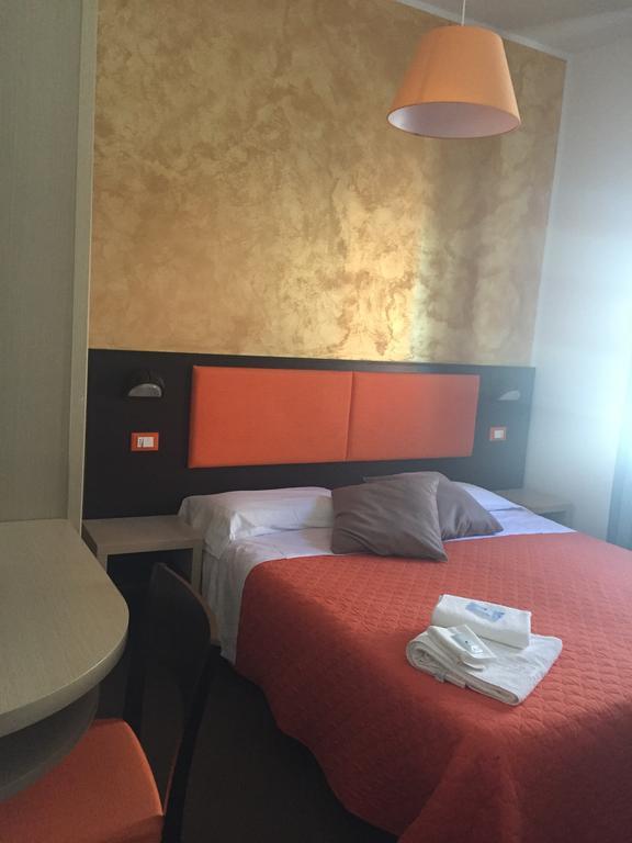 Hotel Belvedere Spiaggia ริมินี ภายนอก รูปภาพ